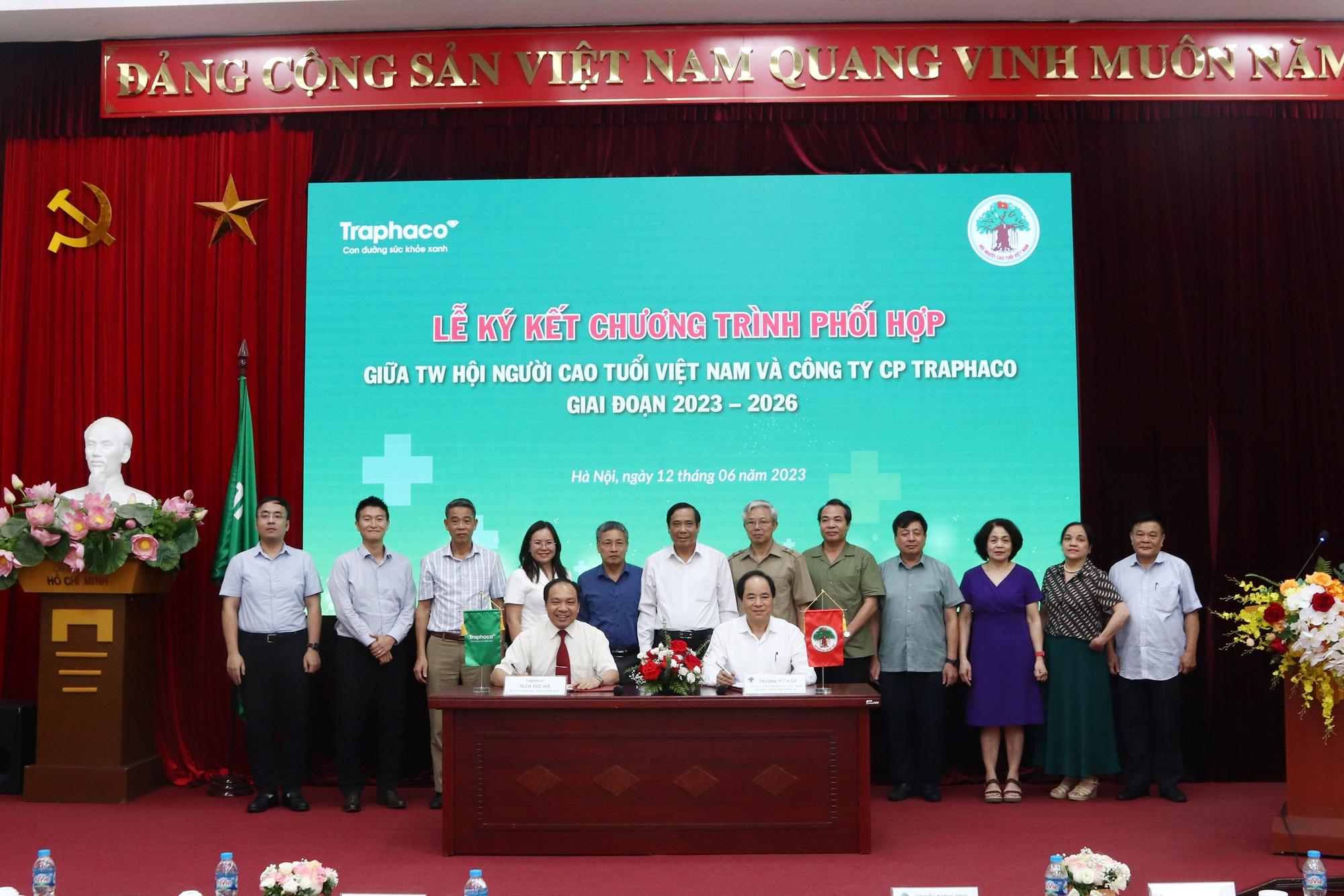 Traphaco đồng hành, nâng cao chất lượng sống người cao tuổi
