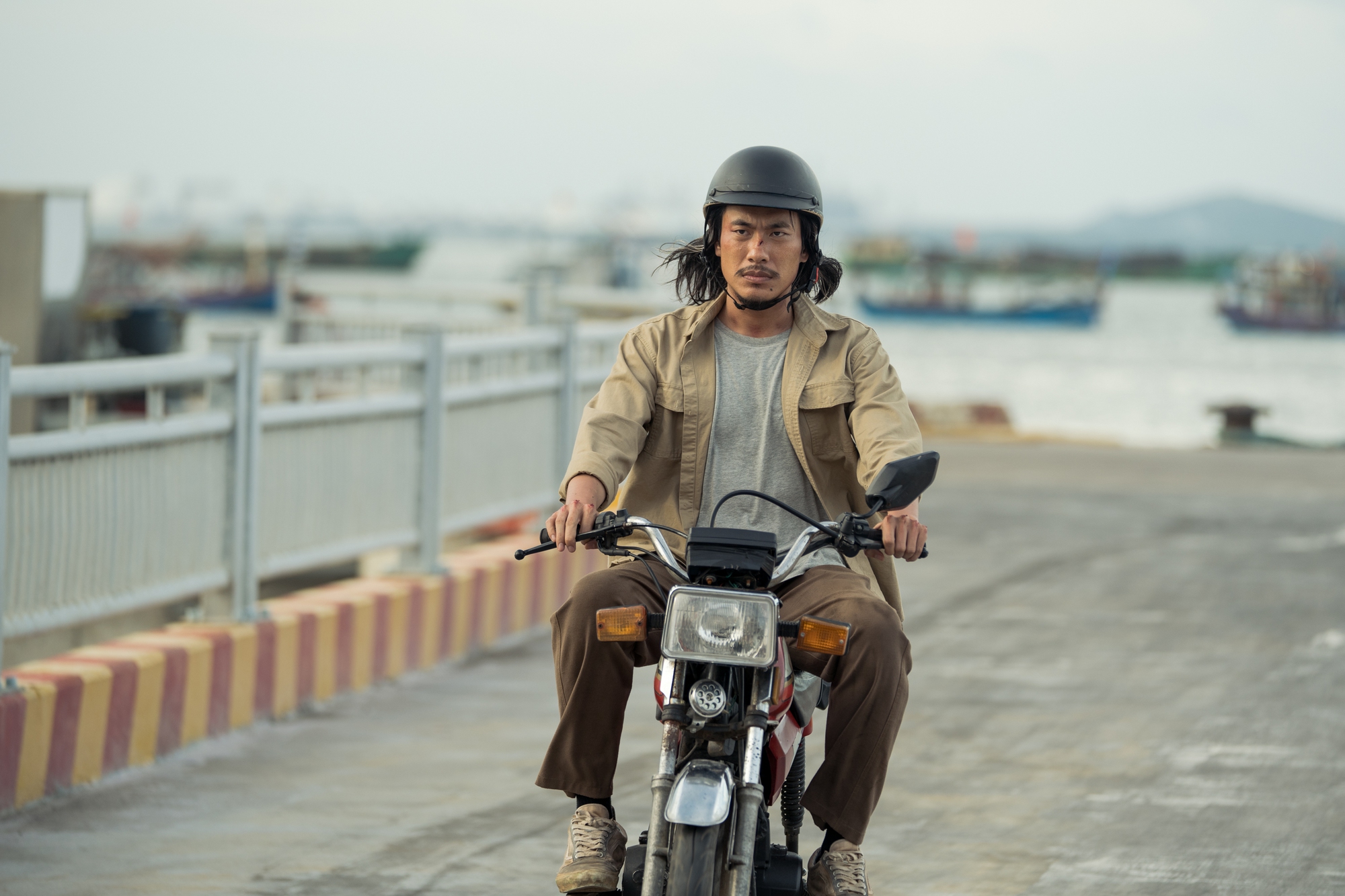Kiều Minh Tuấn lại... "gây sốc"!