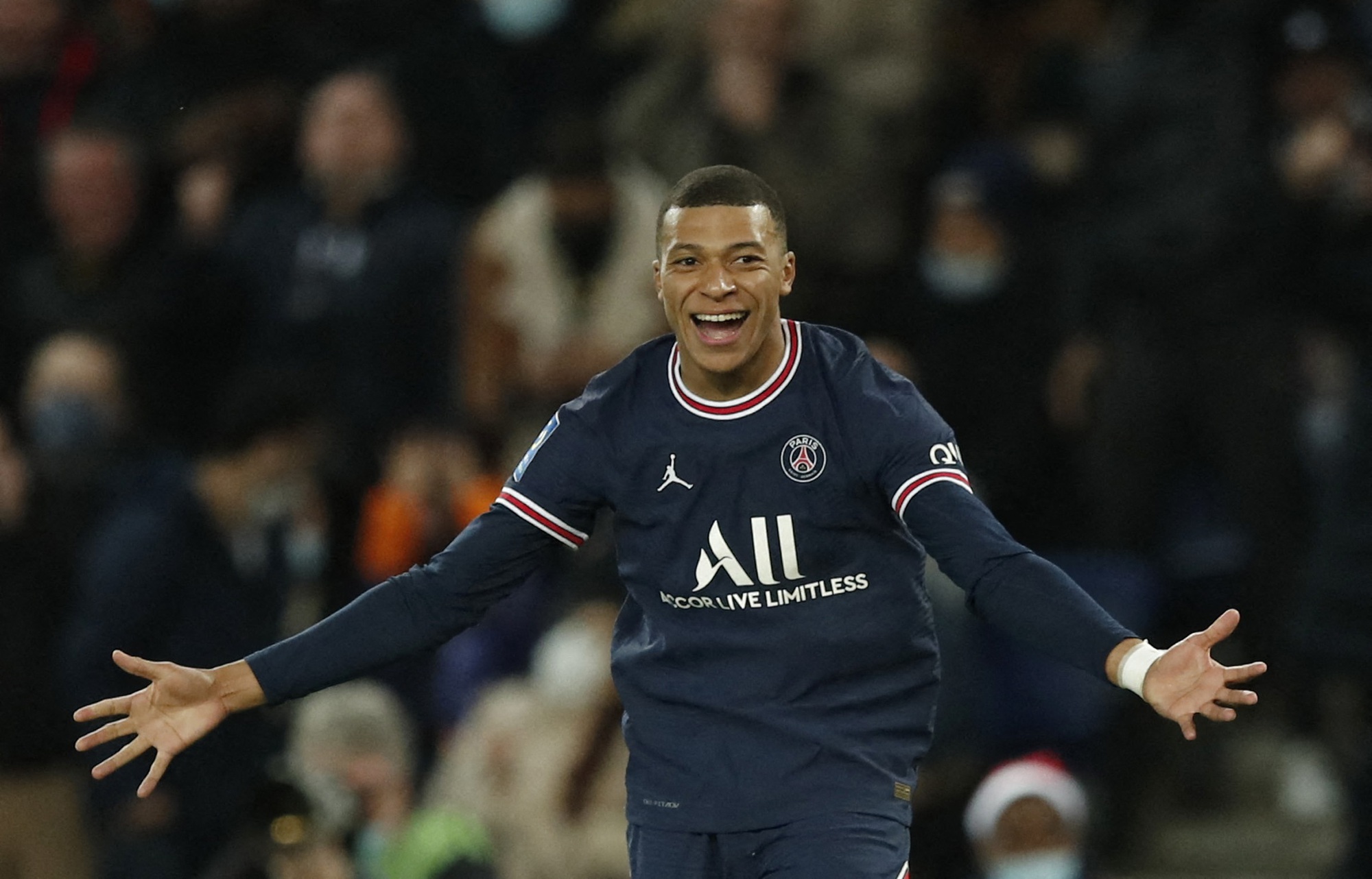 Mbappe khẳng định bản thân xứng đáng giành Quả bóng vàng 2023