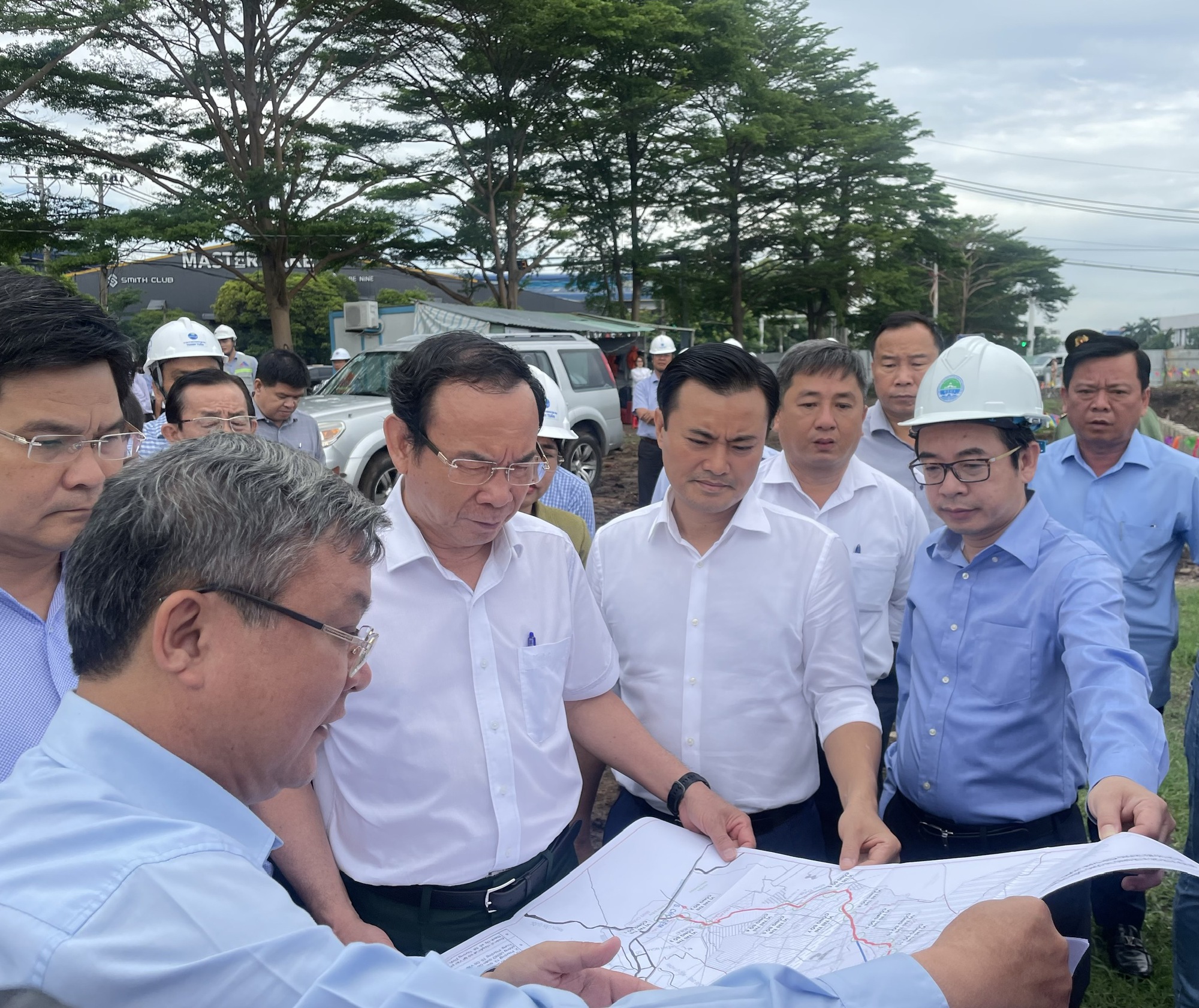 Kênh Tham Lương- Bến Cát- rạch Nước Lên: Bí thư Nguyễn Văn Nên yêu cầu hoàn thành dịp 30-4-2025