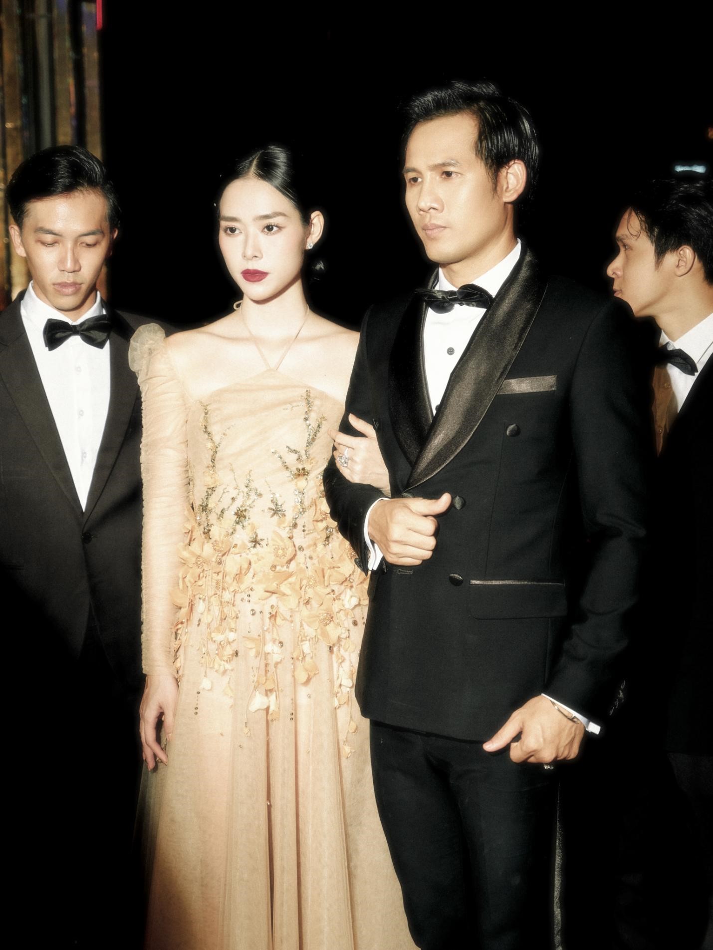 Thanh Thức - Diệp Bảo Ngọc tay trong tay tỏa s&aacute;ng - Ảnh 1.