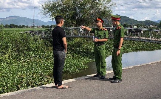 Chỉ vì khoe hình xăm trên mạng, một người bị đâm chết ở Bình Định