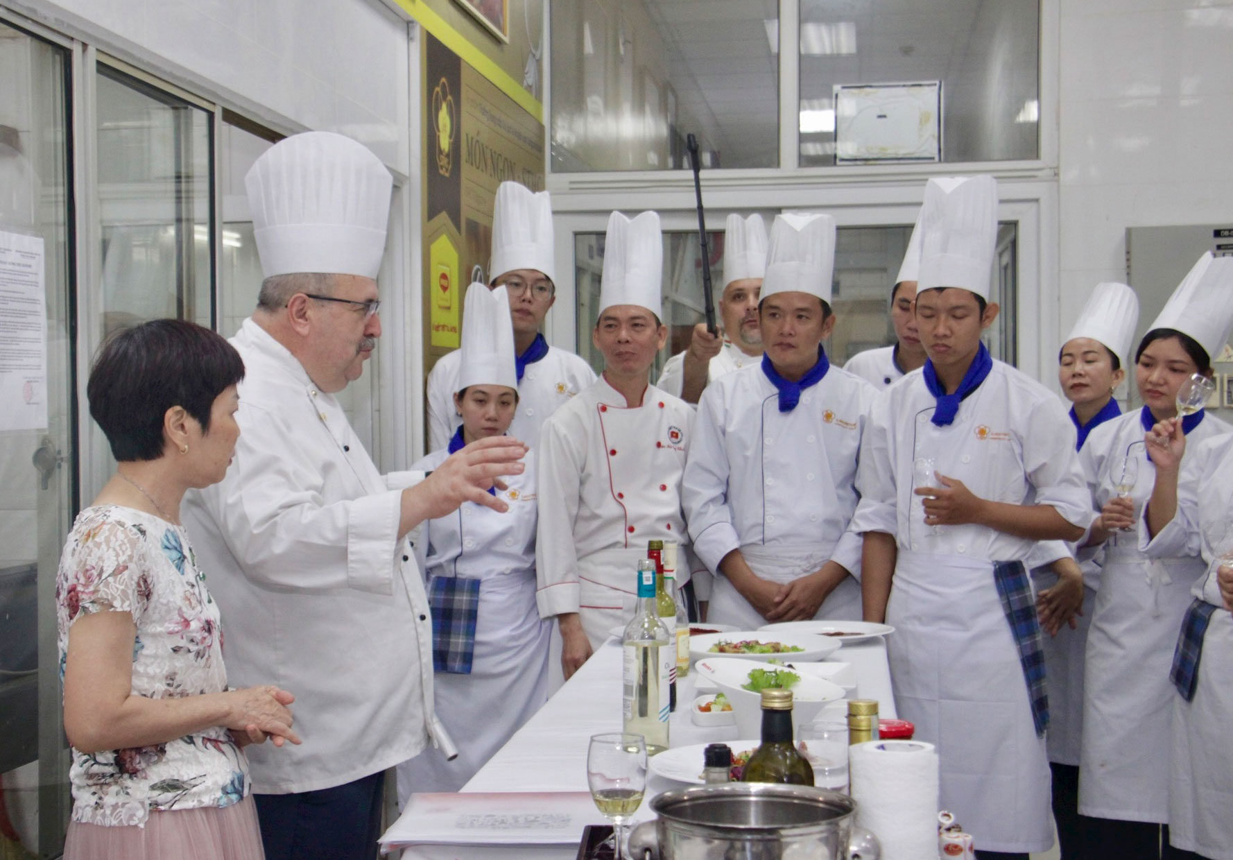 Hợp tác đào tạo nhân lực chuẩn quốc tế