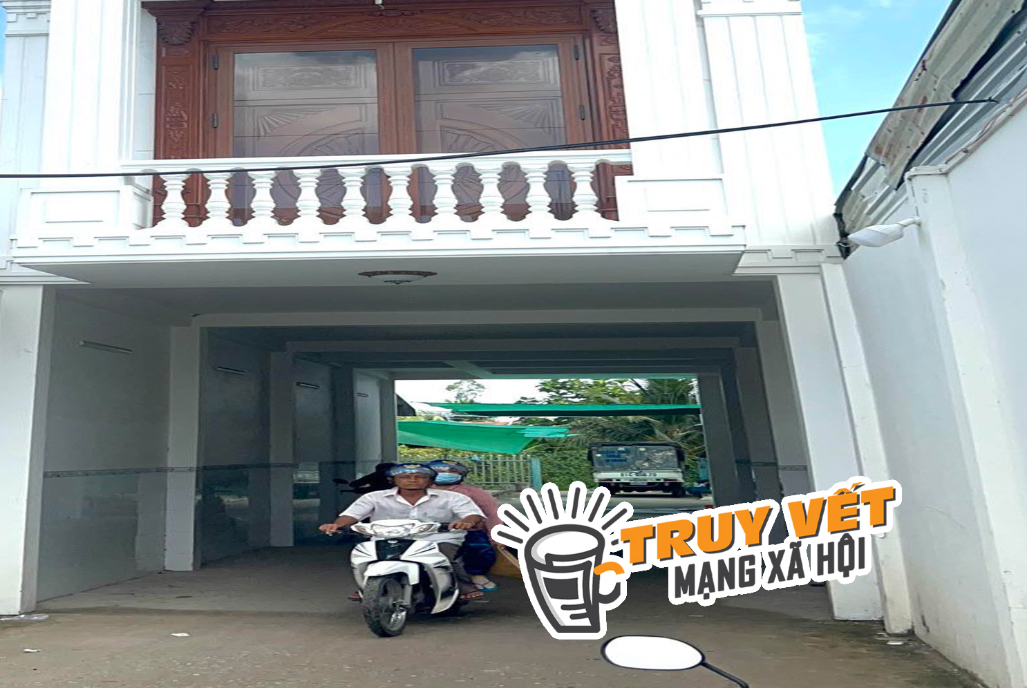 Thực hư căn nhà có lối đi "kỳ lạ" ở TP Cần Thơ