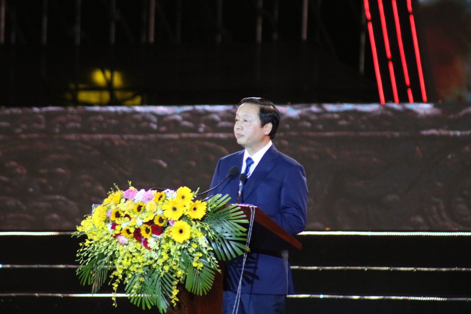 Khai mạc Lễ hội Nho - Vang Ninh Thuận 2023, đ&oacute;n nhận bằng ghi danh nghệ thuật l&agrave;m gốm Chăm - Ảnh 4.