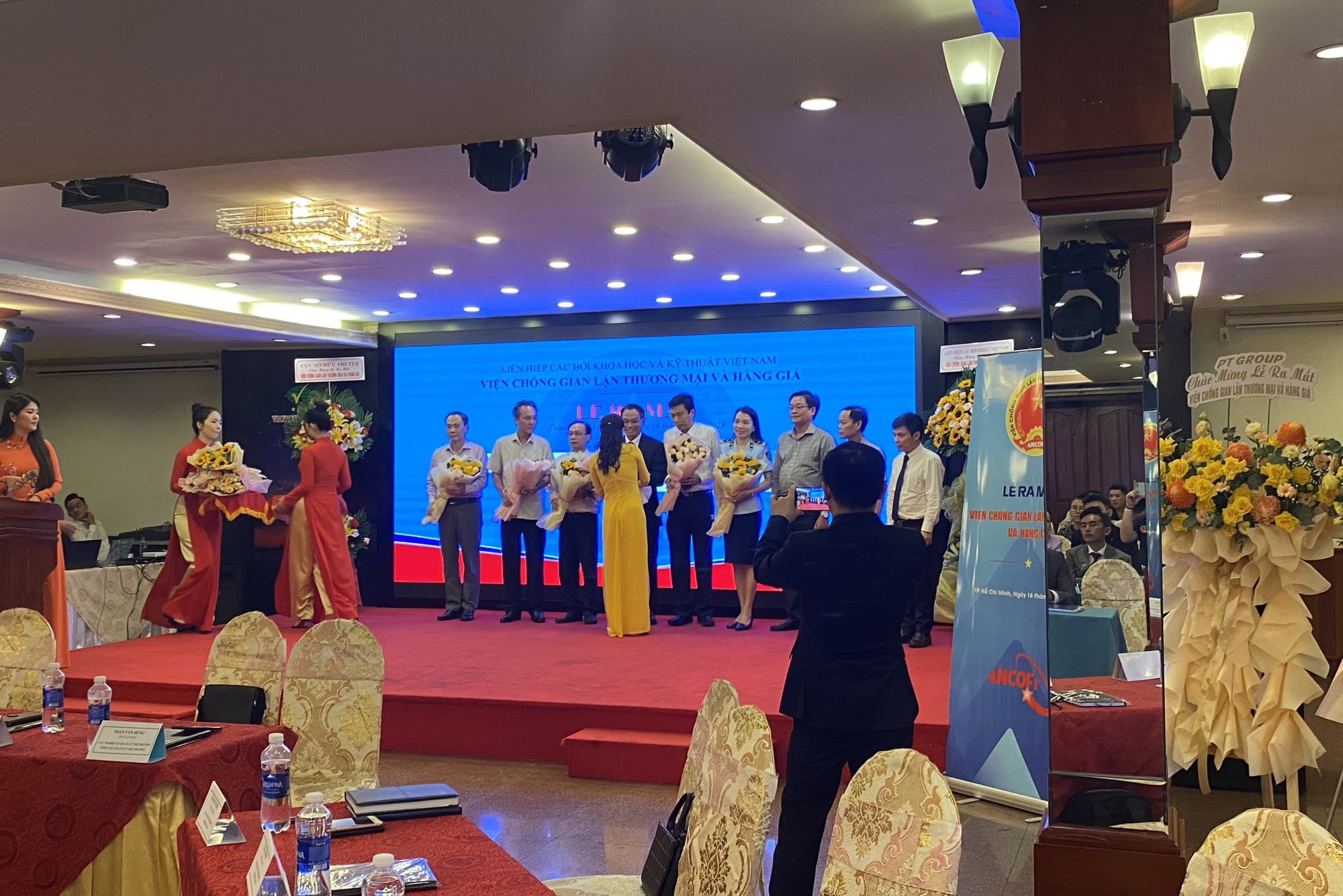 Ra mắt Viện chống gian lận thương mại v&agrave; h&agrave;ng giả - Ảnh 1.