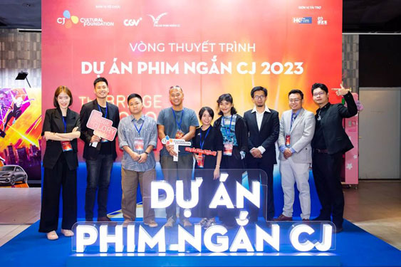 Tìm kiếm, phát triển tài năng nhà làm phim trẻ