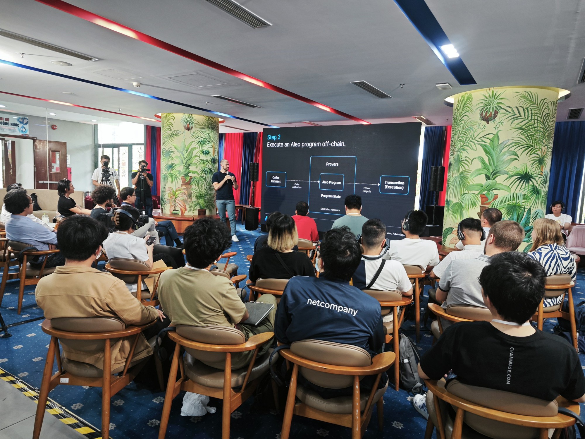 Việt Nam thu hút giới công nghệ - Ảnh 2.