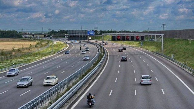 Bà Rịa - Vũng Tàu khởi công 2 dự án, tổng đầu tư trên 22.000 tỉ đồng