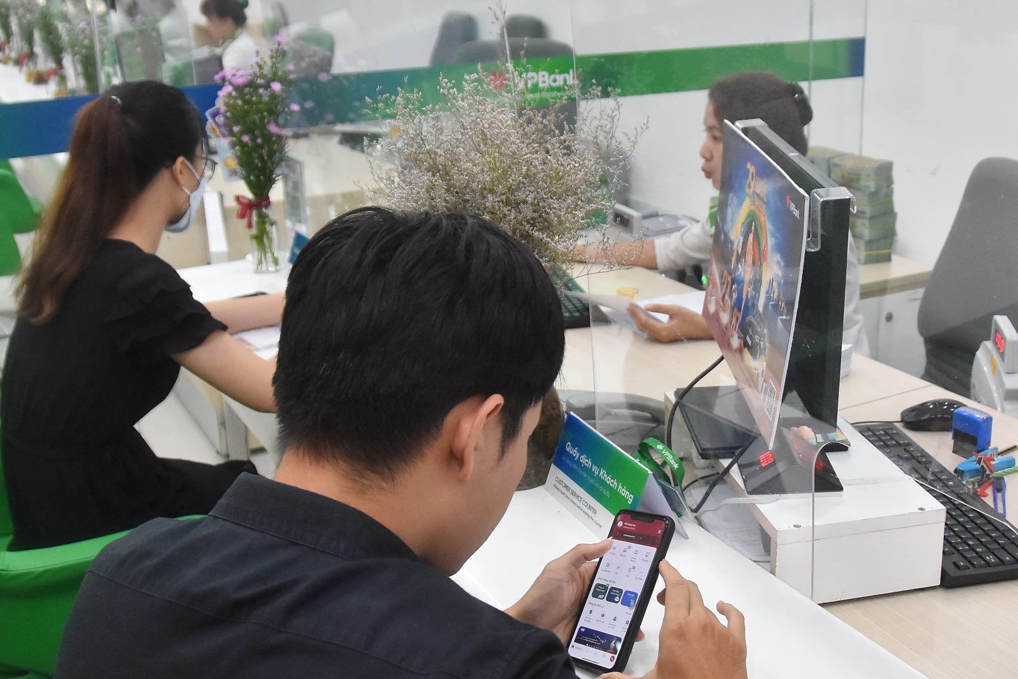 Bảo vệ an to&agrave;n t&agrave;i khoản ng&acirc;n h&agrave;ng