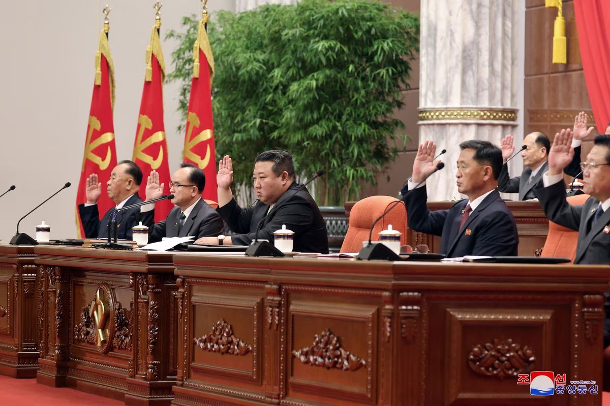 Triều Ti&ecirc;n thừa nhận ph&oacute;ng vệ tinh qu&acirc;n sự thất bại nghi&ecirc;m trọng - Ảnh 1.