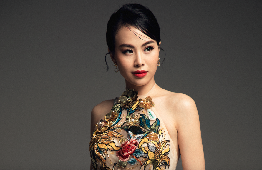 Mạnh Quỳnh, Quang H&agrave; &ldquo;Xin l&agrave;m &aacute;nh sao đ&ecirc;m&rdquo; c&ugrave;ng &ldquo;n&agrave;ng thơ bolero Dương Huệ - Ảnh 1.