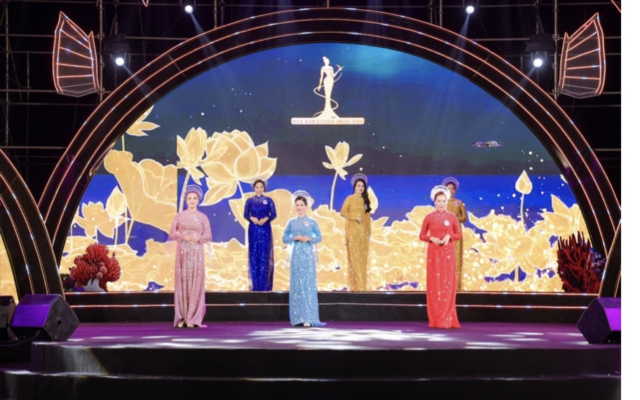 Ai sẽ đăng quang hoa hậu doanh nh&acirc;n biển? - Ảnh 1.