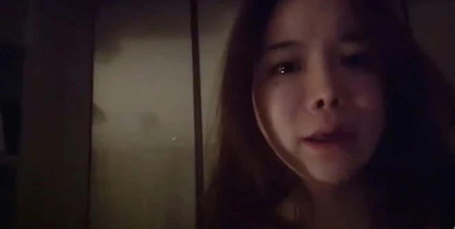 Bàng hoàng người mẫu qua đời sau khi tự tử ngay trên sóng livestream