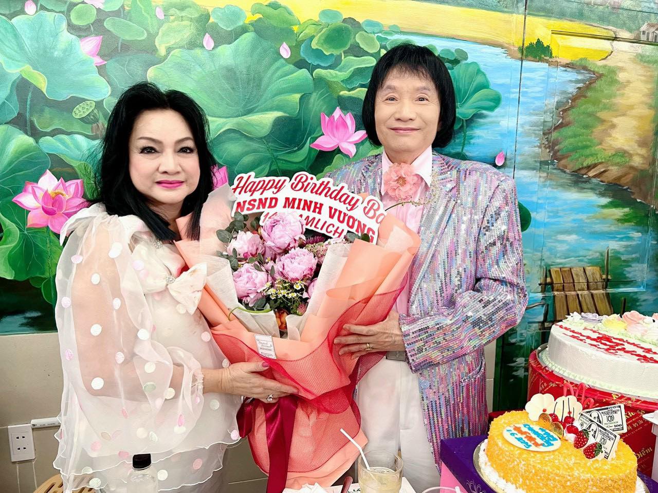 NSND Lệ Thủy mừng thọ Kh&ocirc;i Nguy&ecirc;n vọng cổ - NSND Minh Vương - Ảnh 5.