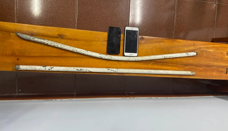 Bắt khẩn cấp 2 đối tượng từ Hưng Y&ecirc;n v&agrave;o Quảng B&igrave;nh đập ph&aacute; t&agrave;i sản - Ảnh 2.