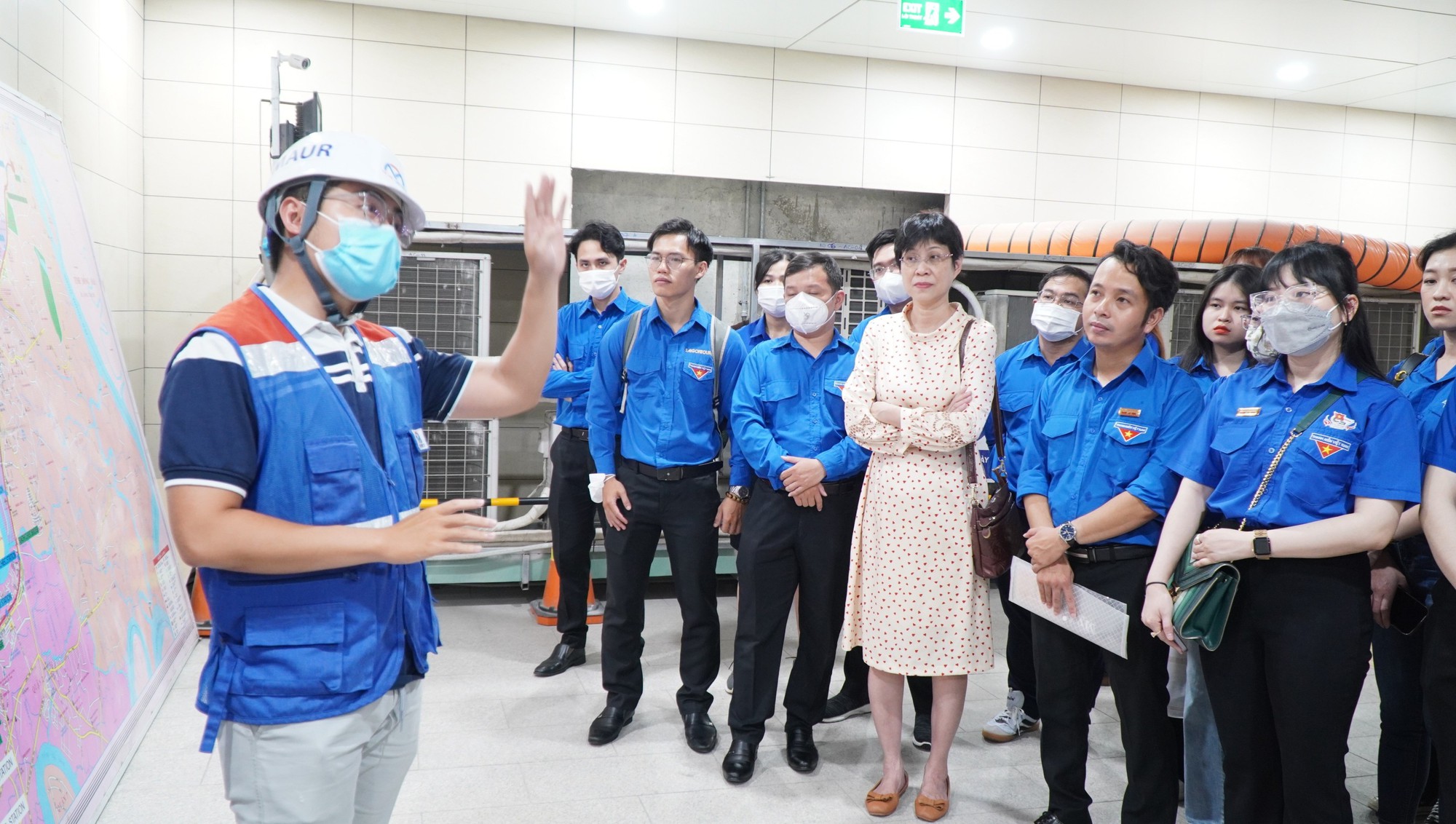 Đoàn Báo Người Lao Động và Đoàn Saigontourist Group tổ chức sinh hoạt chính trị - Ảnh 6.