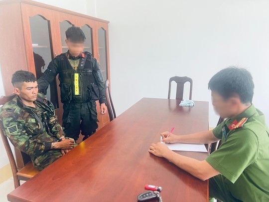 Hình ảnh cảnh sát đặc nhiệm truy bắt các đối tượng tấn công trụ sở Đắk Lắk - Ảnh 11.