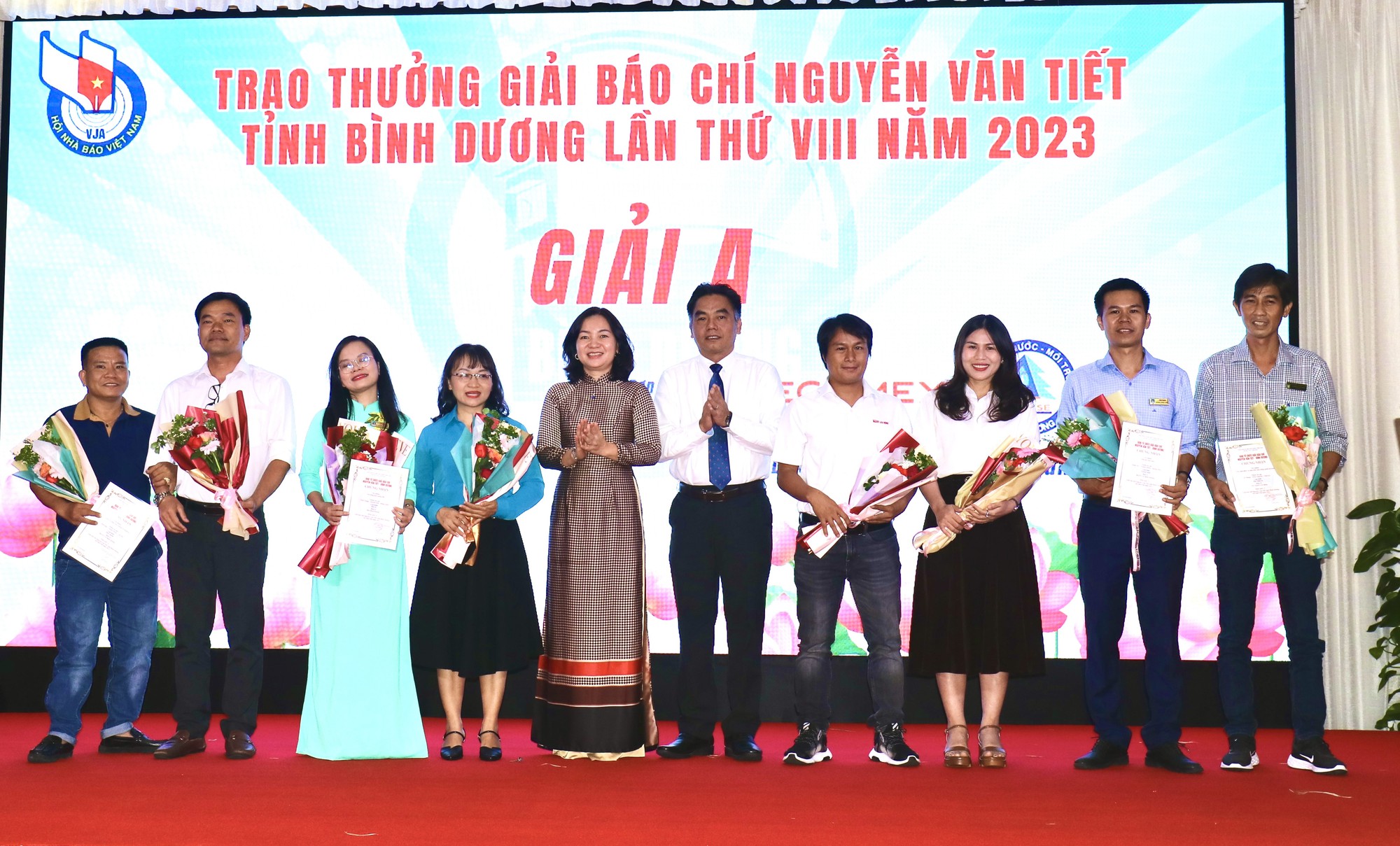 B&aacute;o Người Lao Động đoạt 2 giải b&aacute;o ch&iacute; quốc gia, 7 giải b&aacute;o ch&iacute; TP HCM - Ảnh 5.