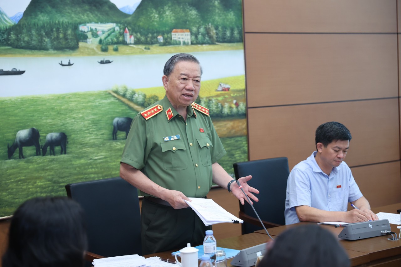 Bộ trưởng T&ocirc; L&acirc;m nhắc đến vụ việc ở Đắk Lắk - Ảnh 1.