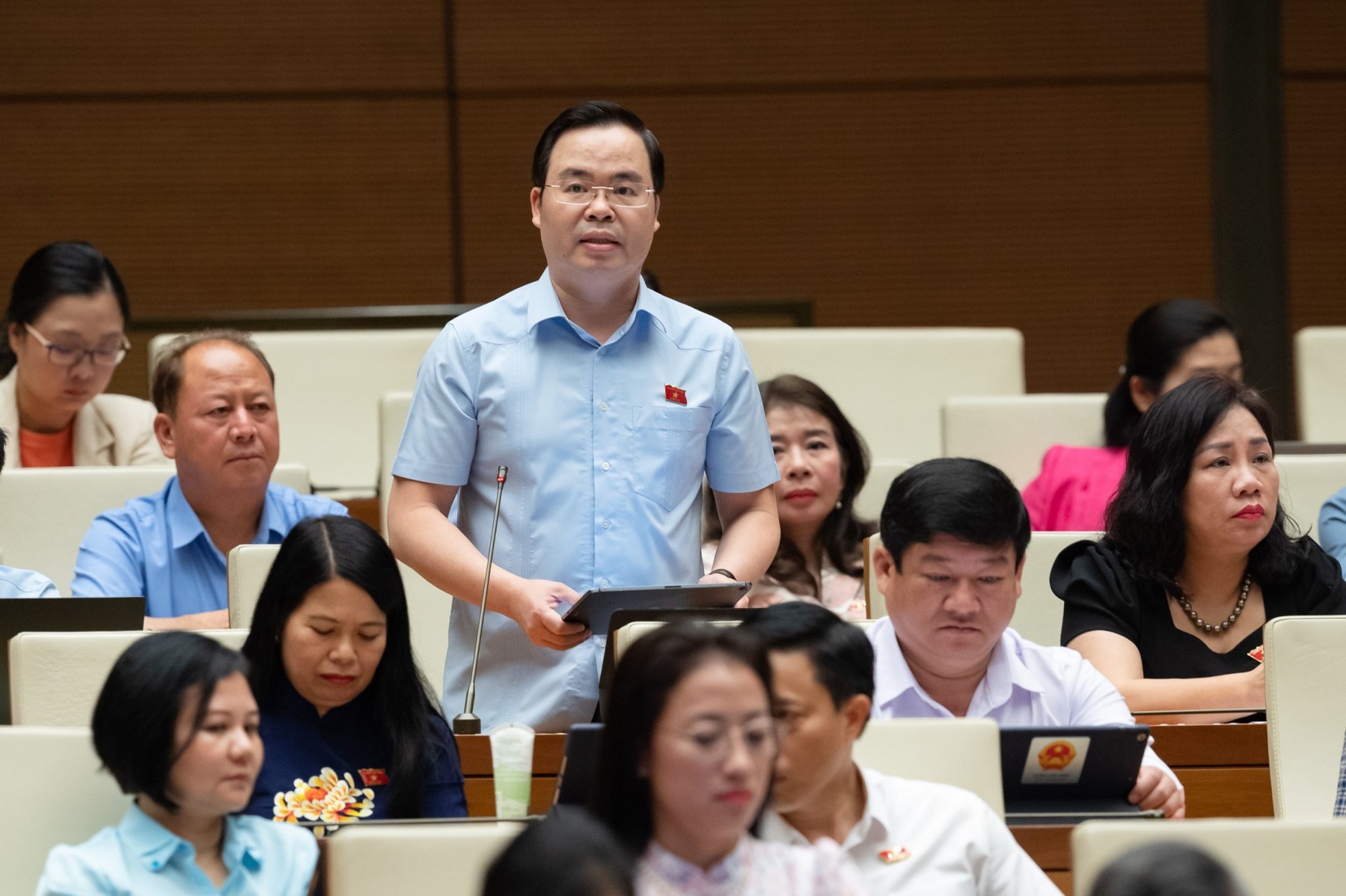 Đại biểu Quốc hội: Sửa Luật Đất đai cần giải quyết vấn đề ch&ecirc;nh lệch địa t&ocirc; - Ảnh 1.