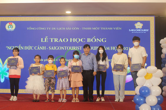 Tận tâm với đoàn viên - lao động