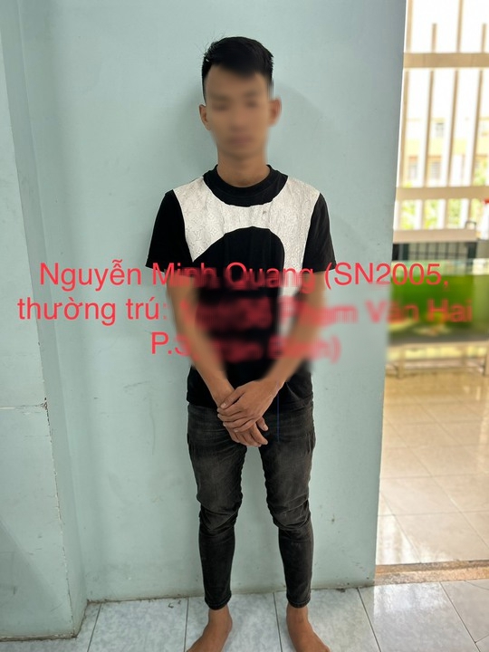 TP HCM: Bắt nhóm cướp giật liên quận, huyện trong clip xôn xao mạng xã hội - Ảnh 1.