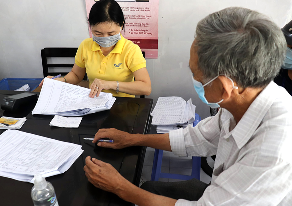 Vì sao có trường hợp ở TP HCM hưởng lương hưu tới 124 triệu đồng/tháng?