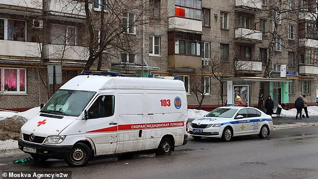 Báo Nga: Nhà khoa học chế tạo bom chết trong tư thế treo cổ ở Moscow
