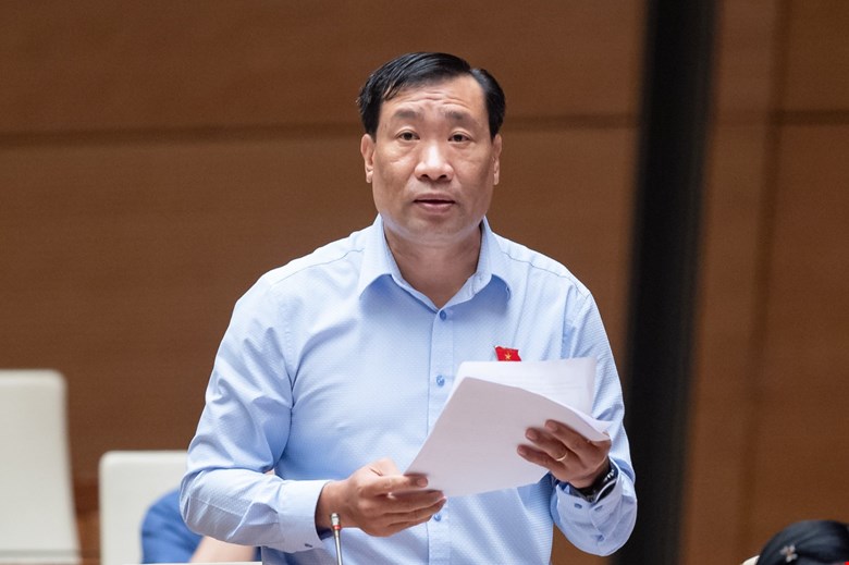 Bộ trưởng Nguyễn Mạnh H&ugrave;ng: Điện to&aacute;n đ&aacute;m m&acirc;y cũng phải được quản l&yacute; để ch&iacute;nh danh - Ảnh 1.