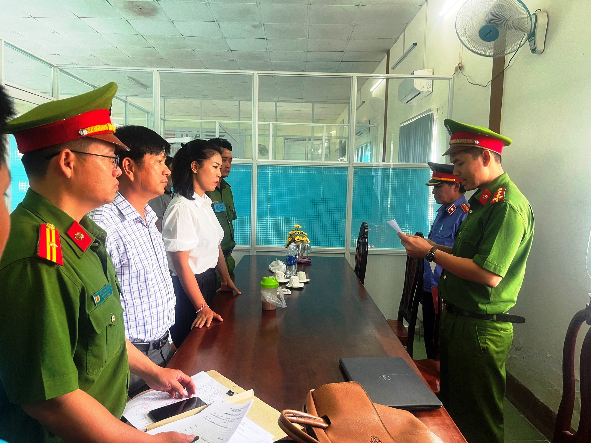 Bắt giam nữ Chủ tịch Công ty TNHH Đăng kiểm Bách Việt
