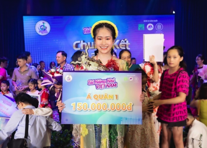 Đỗ Bảo Hân giành giải Quán quân Tài năng nhí Việt Nam 2023 - Ảnh 2.