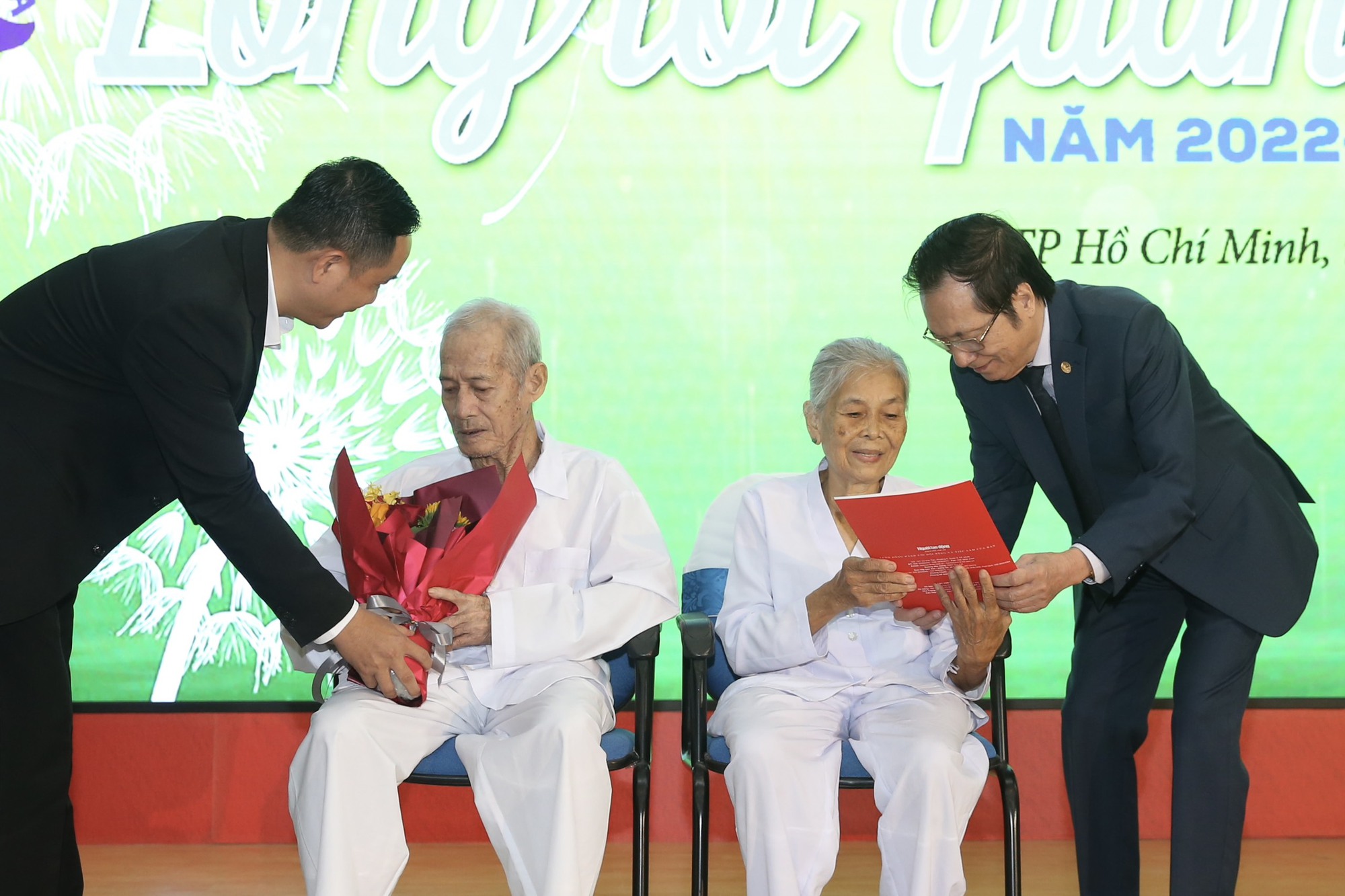 Xúc động nhân vật bước ra từ Cuộc thi viết Lòng tốt quanh ta - Ảnh 3.