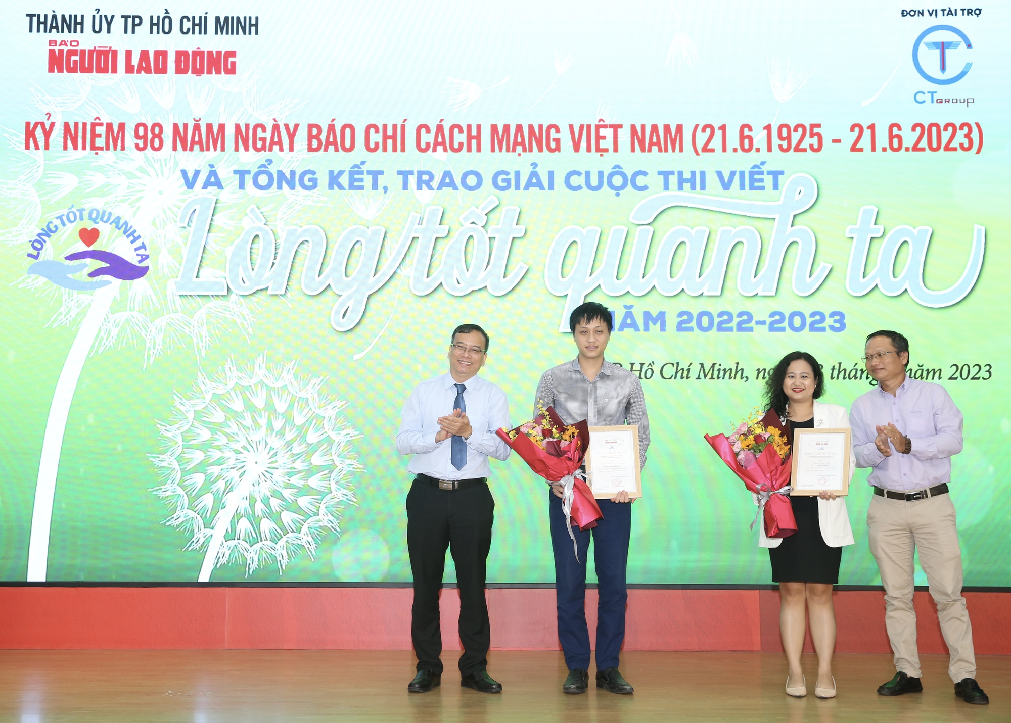 Trao giải cuộc thi viết “Lòng tốt quanh ta” lần 1, năm 2022-2023: Ở đâu có con người, ở đó có lòng nhân - Ảnh 2.