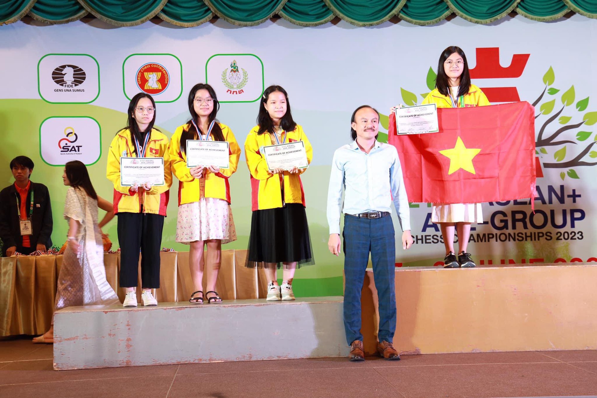 Cờ vua trẻ Việt Nam độc diễn kỳ đ&agrave;i Đ&ocirc;ng Nam &Aacute; 2023 - Ảnh 4.