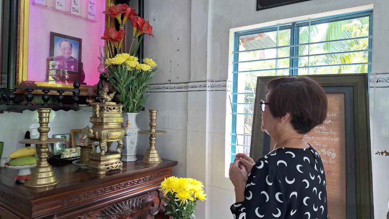 Khởi động Quỹ học bổng v&agrave; Giải thưởng Trần Văn Kh&ecirc; sau ng&agrave;y giỗ lần 8 - Ảnh 3.