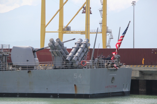 Nh&oacute;m t&agrave;u s&acirc;n bay USS Ronald Reagan của Mỹ thăm Việt Nam - Ảnh 19.
