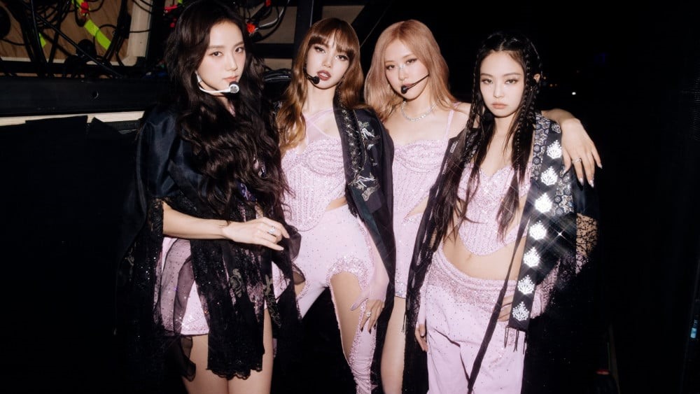 BlackPink bất ngờ công bố biểu diễn tại Hà Nội
