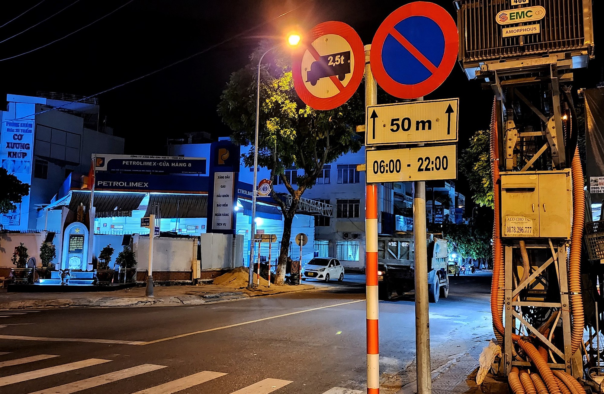 Đo&agrave;n xe tải trọng lớn lộng h&agrave;nh v&agrave;o đường cấm ngay trung t&acirc;m Đ&agrave; Nẵng - Ảnh 9.