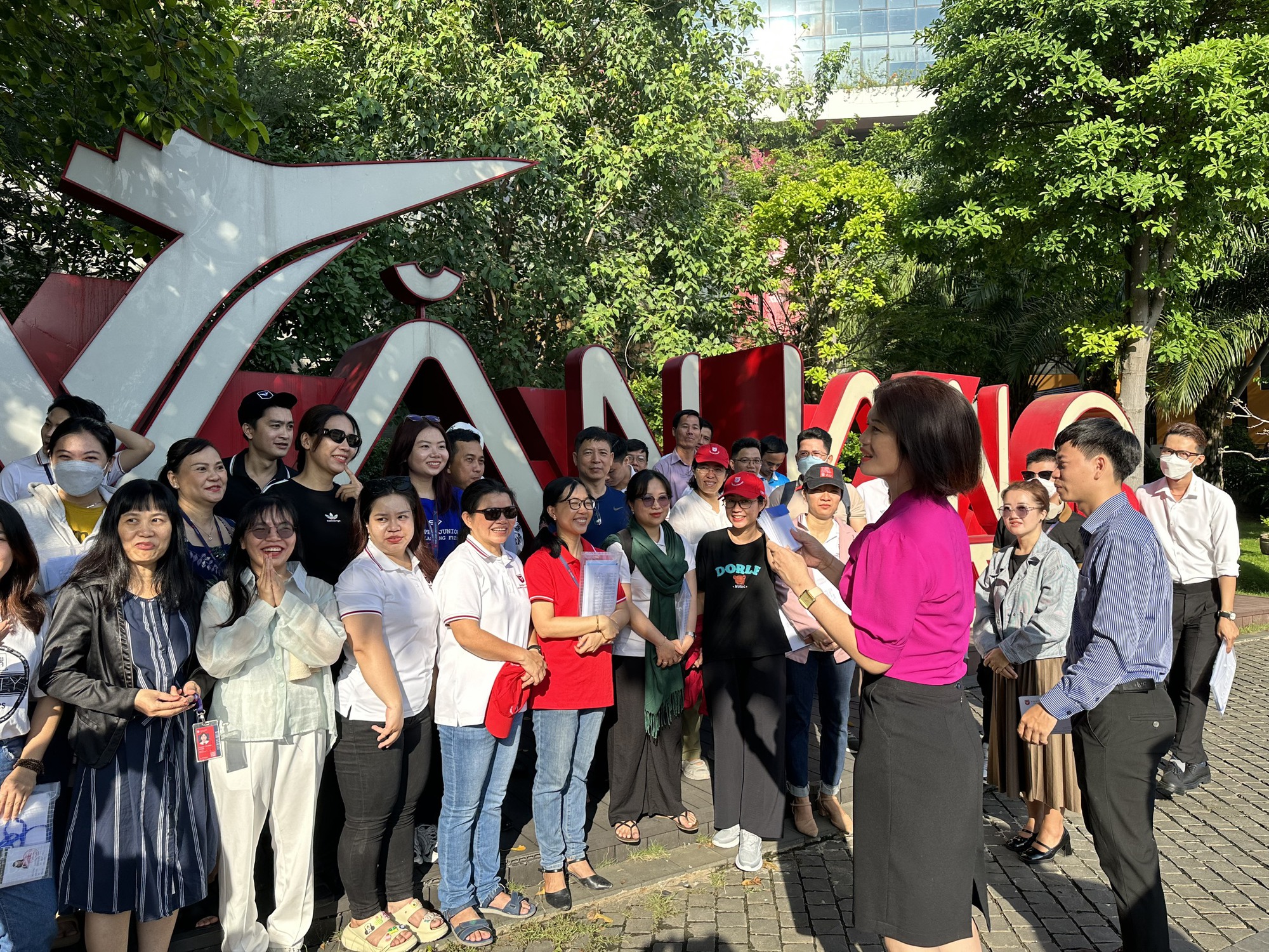 TP HCM: Giảng viên đại học lên đường kiểm tra coi thi tốt nghiệp - Ảnh 10.