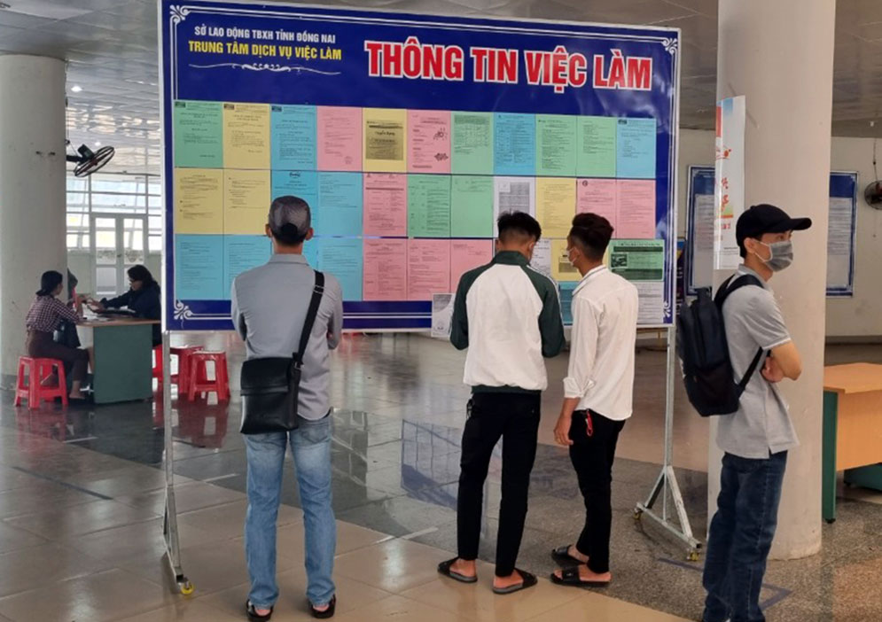 Đồng Nai: Kết nối giải quyết việc làm cho công nhân mất việc