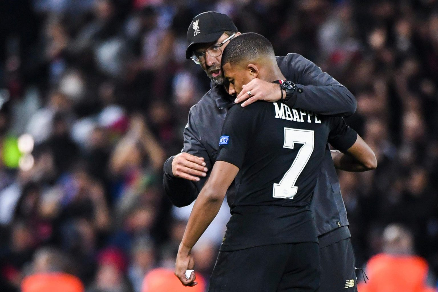 Đưa ra đề nghị "khủng", Liverpool tranh chữ ký của Mbappe với Real Madrid