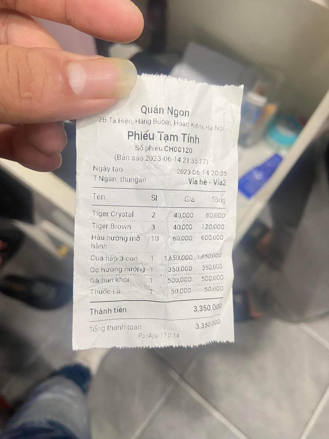 Xôn xao thông tin quán ăn Ngon trên phố Tạ Hiện có dấu hiệu câu khách, mồi khách, chặt chém - Ảnh 4.