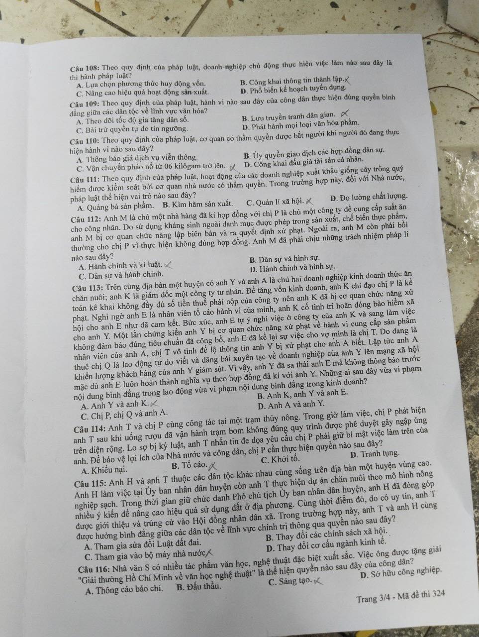 Chi tiết đề thi, giải đề thi môn lịch sử, địa lý, giáo dục công dân - Ảnh 3.