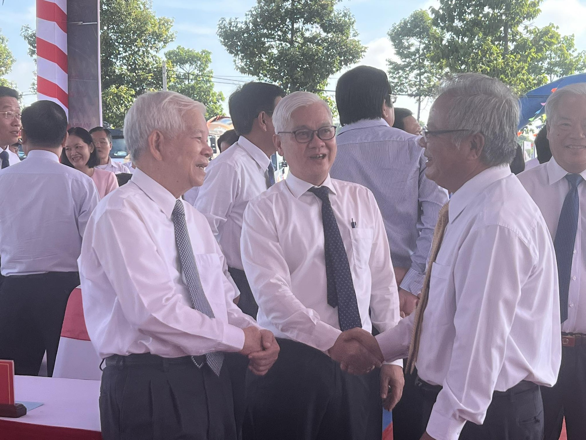 H&igrave;nh ảnh B&igrave;nh Dương tiến h&agrave;nh động thổ dự &aacute;n V&agrave;nh đai 3 - Ảnh 4.
