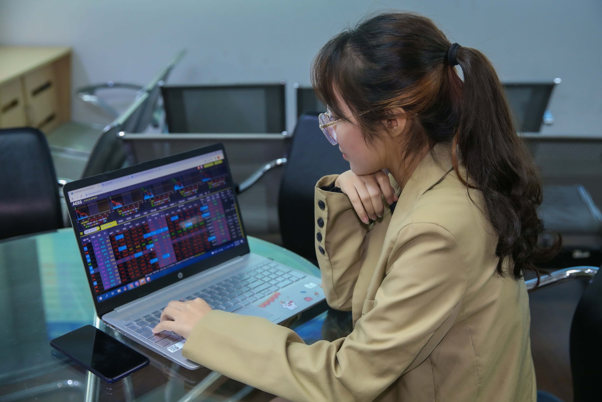 Những cổ phiếu đáng chú ý ngày 30-6