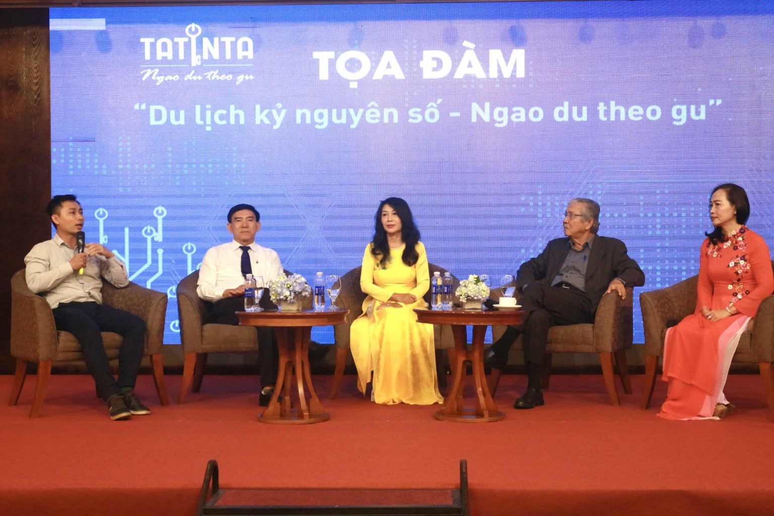 Ra mắt sàn du lịch thương mại Tatinta