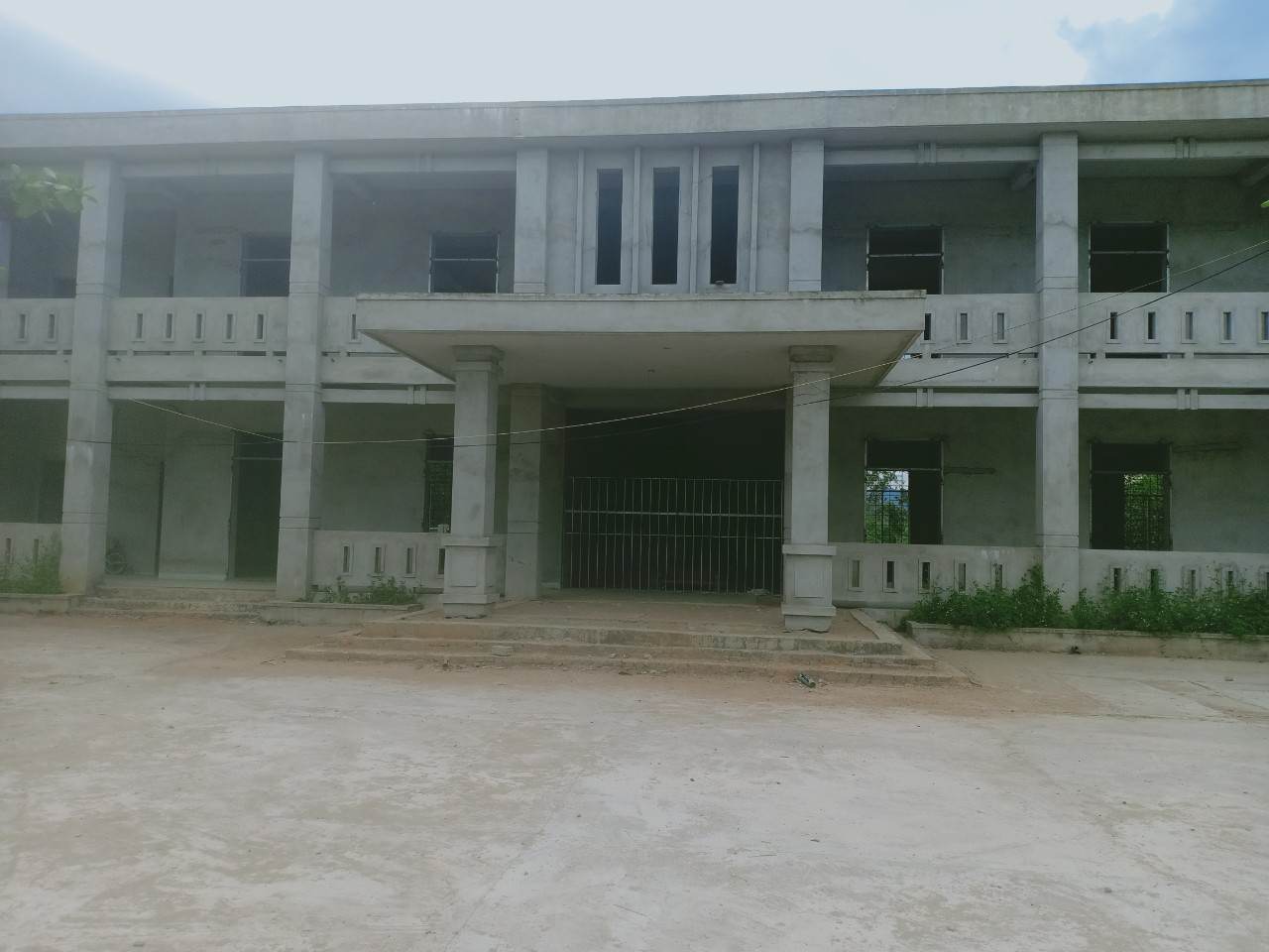 Lãnh đạo 1 ban quản lý dự án ở Quảng Nam "bắt tay" thế nào với doanh nghiệp?