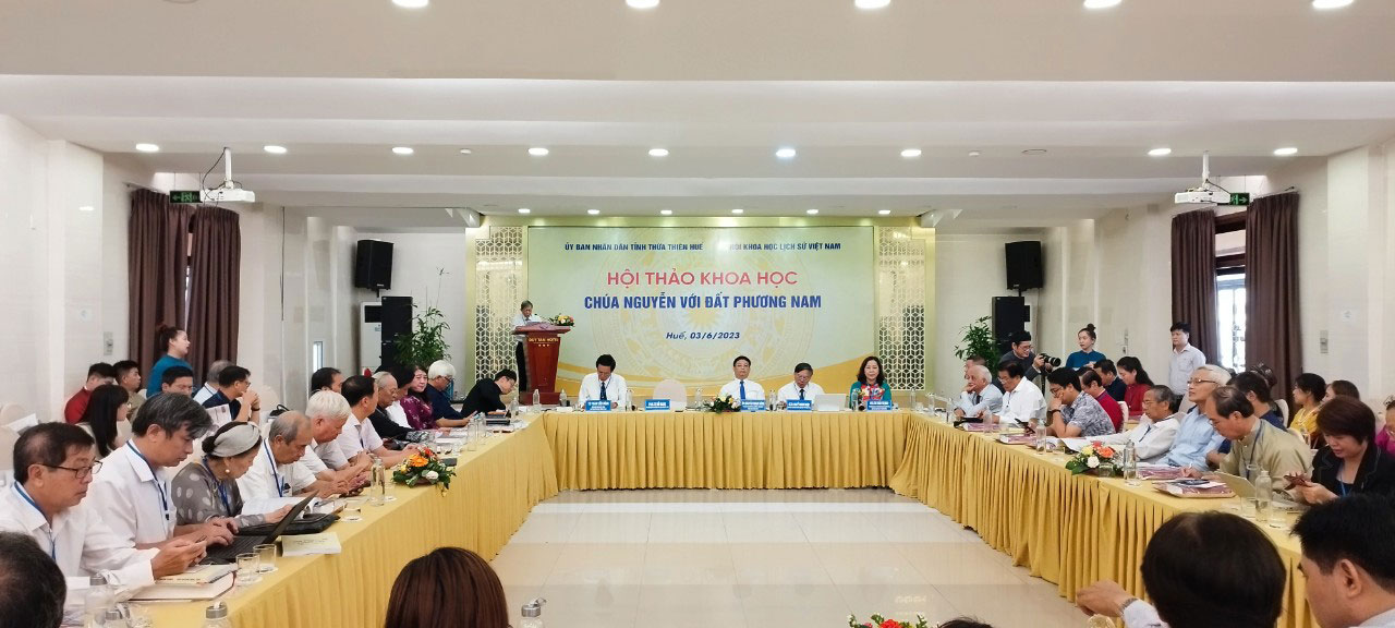 Ch&uacute;a Nguyễn v&agrave; h&agrave;nh tr&igrave;nh mở c&otilde;i về phương Nam - Ảnh 3.