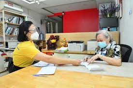 Làm trái quy định